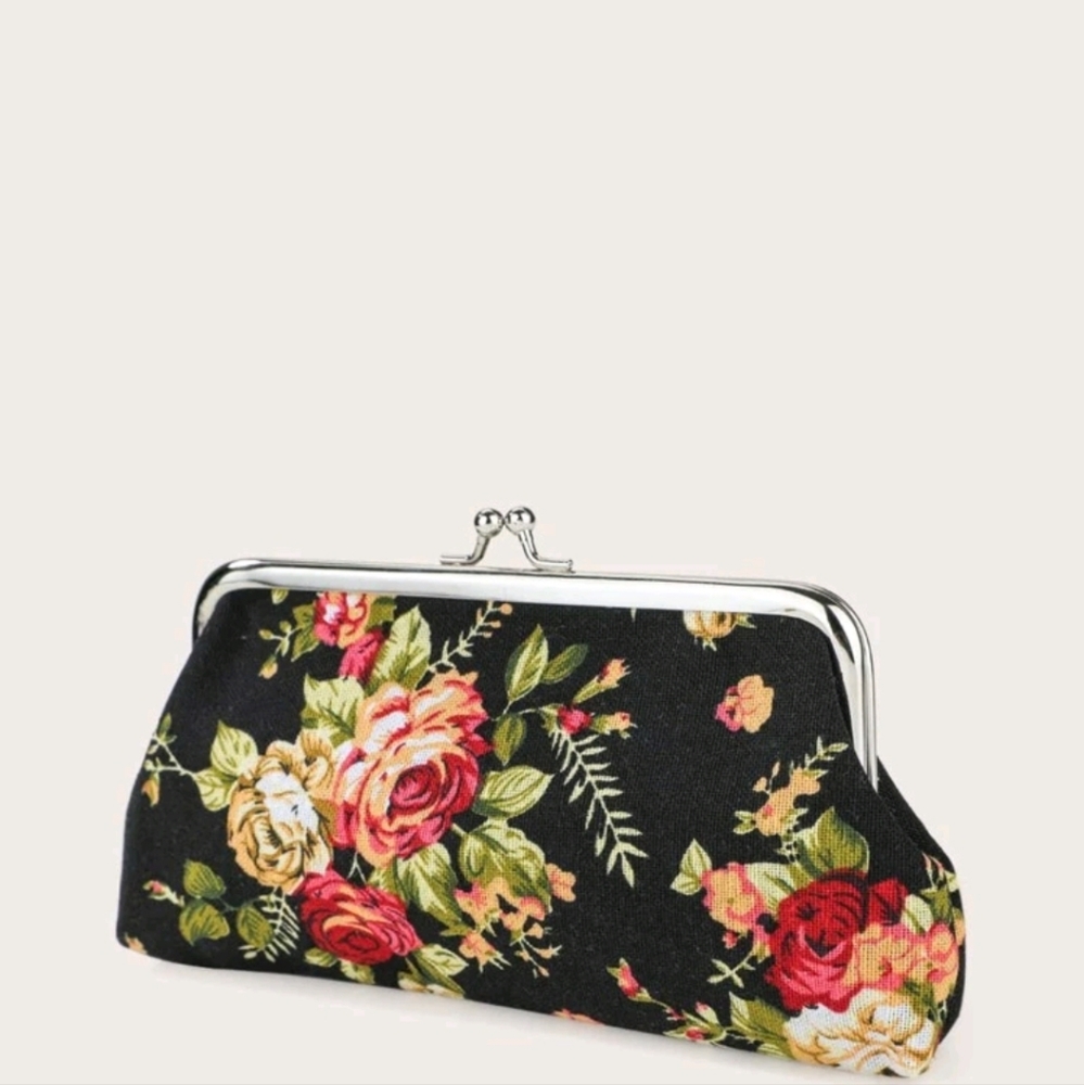 Kiss lock wallet